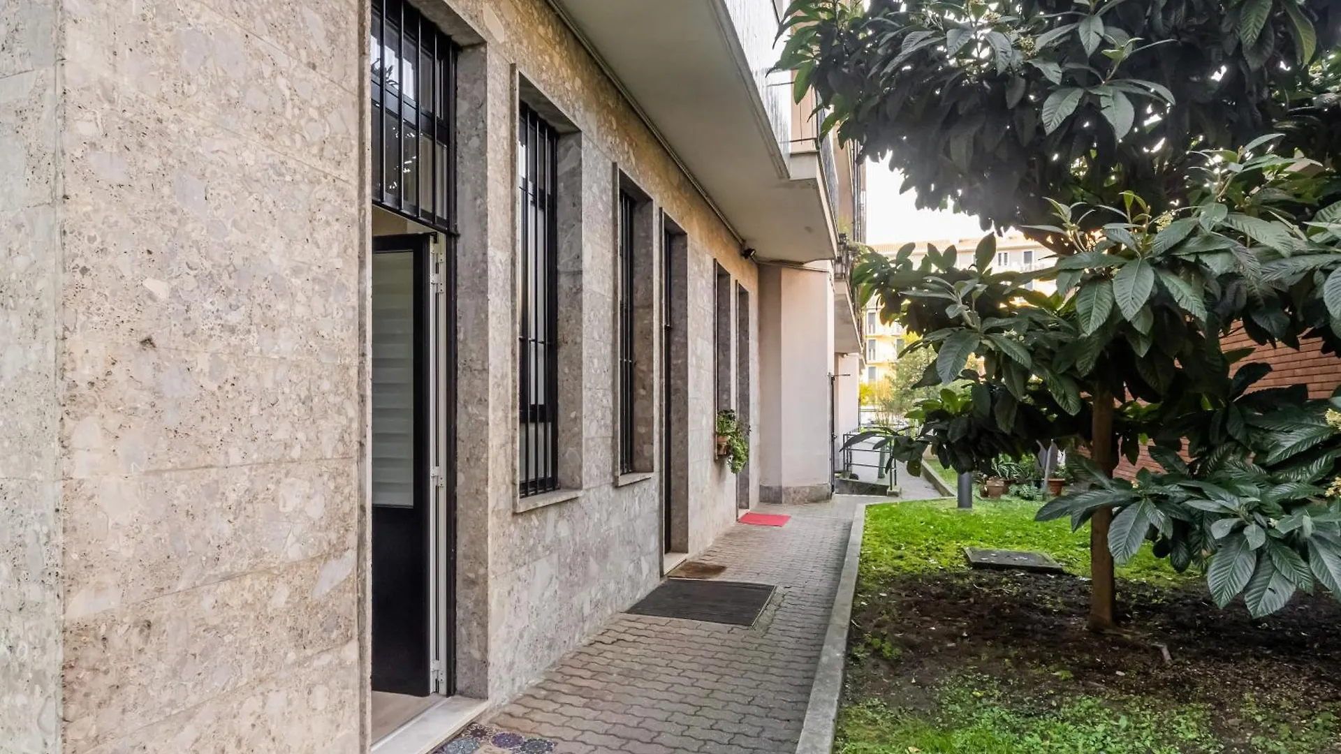 Ca' Granda M5 & Bicocca Apartment Milan